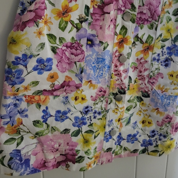 NWT Olivaveous Eternal Spring Floral Print Utility Mini Dress Button Front MD - Picture 11 of 16